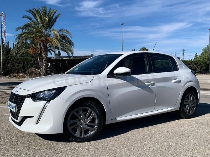 Usado Peugeot 208 Active 100 CV (73 kW) 2021 Blanco Utilitario
