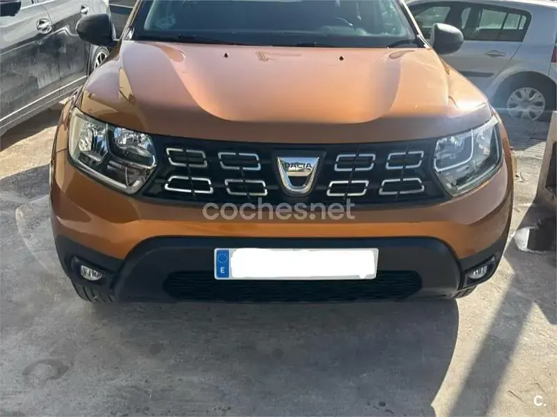 Usado Dacia Duster Essentiel 95 CV (69 kW) 2018 Naranja SUV