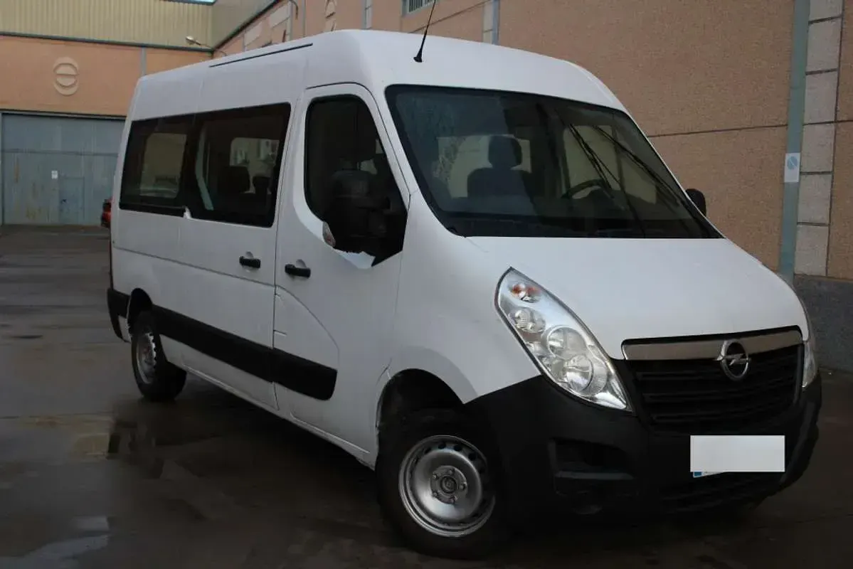 Usado Opel Movano 145 CV (106 kW) 2020 Blanco Familiar