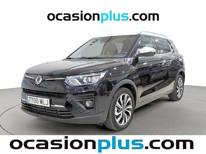 Negro Usado 2023 Ssangyong (KGM) Tivoli Limited SUV | 17.364 € - Imagen 1/4