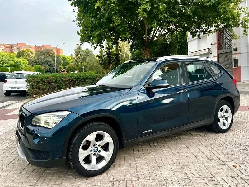 Usado BMW X1 Comfort Edition 143 CV (105 kW) 2014 Azul SUV