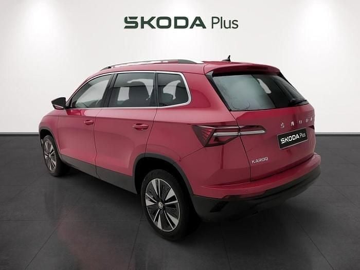 Usado Skoda Karoq Ambition 150 CV (110 kW) 2023 Rojo SUV