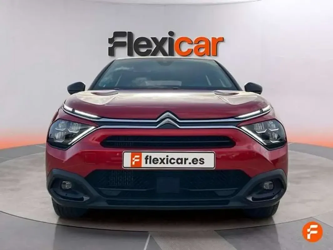 Używany Citroën C4 Feel 131 KM (96 kW) 2021 Czerwony Hatchback