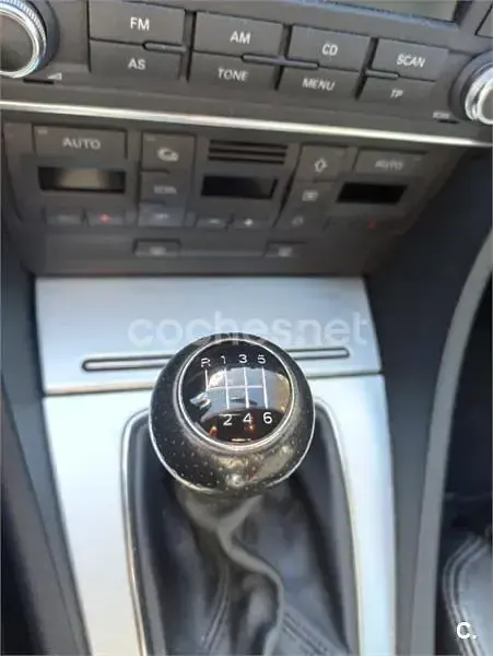Usado Audi A4 140 CV (102 kW) 2007 Azul Berlina