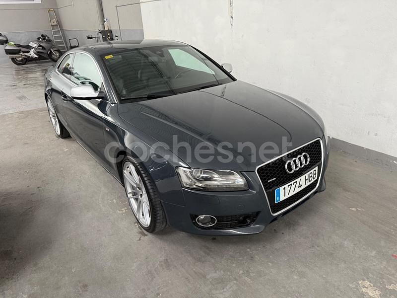 Usado Audi A5 S-Line 211 CV (155 kW) 2011 Gris / plata Coupe