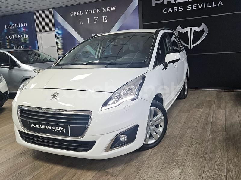 Blanco Usado 2015 Peugeot 5008 Style Monovolumen | 8490 € (Precio justo) - Imagen 1/4