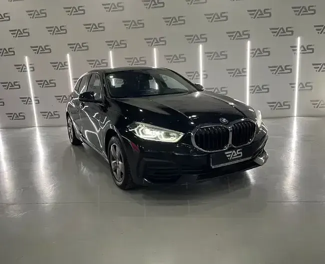 Usado BMW 116 116 CV (85 kW) 2021 Negro Utilitario