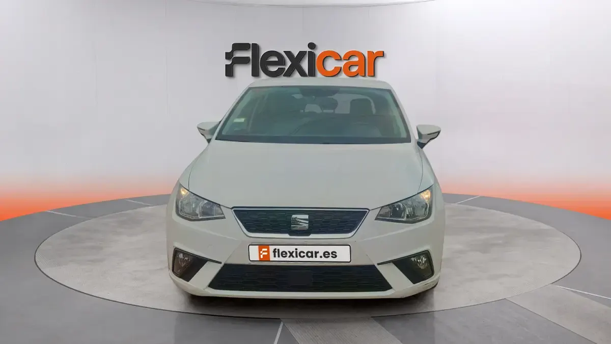 Usado Seat Ibiza Reference 80 CV (58 kW) 2019 Blanco Utilitario