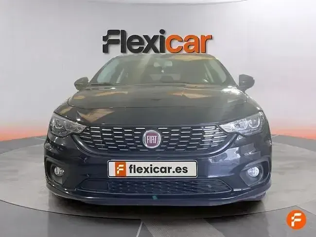 Usado Fiat Tipo Lounge 95 CV (69 kW) 2019 Negro