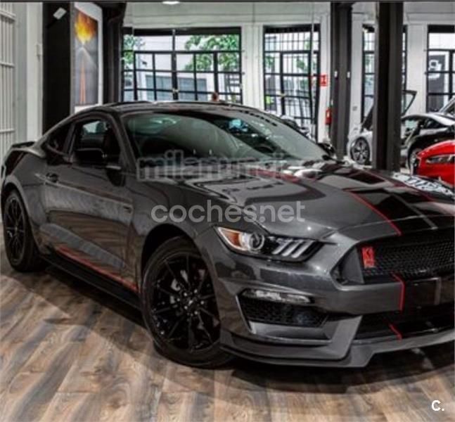Negro Usado 2017 Ford Mustang Fastback Coupe | 34.700 € (Caro) - Imagen 1/2