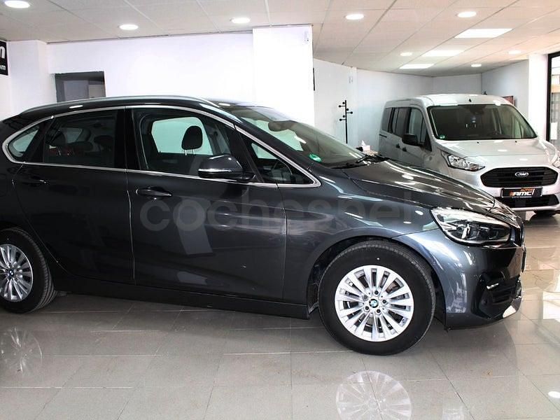 Usado BMW 218 150 CV (110 kW) 2021 Gris / plata Familiar