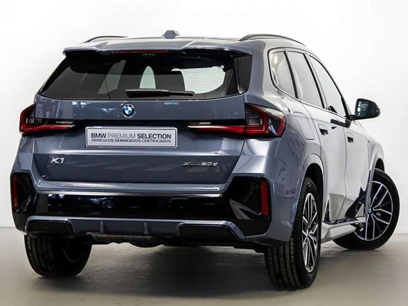 Usado BMW X1 Comfort Edition 190 CV (139 kW) 2025 Gris SUV