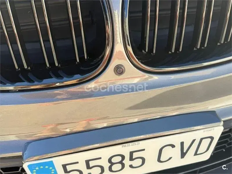 Usado BMW 530 Exclusive 231 CV (169 kW) 2004 Gris / plata Berlina