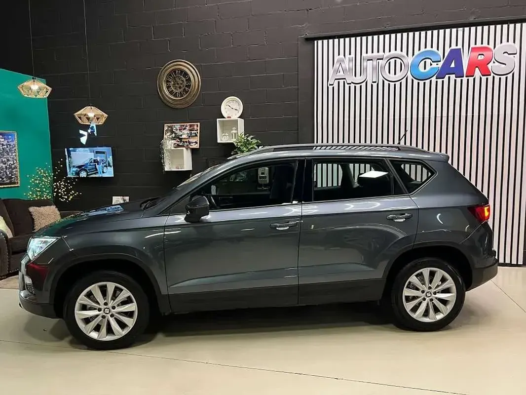 Usado Seat Ateca Ecomotive 116 CV (85 kW) 2017 Gris SUV