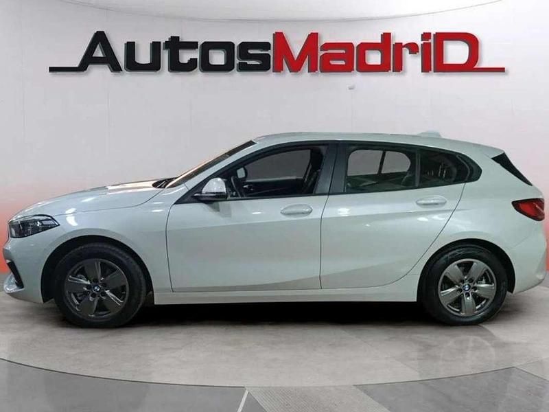 Usado BMW 116 117 CV (86 kW) 2022 Blanco Utilitario