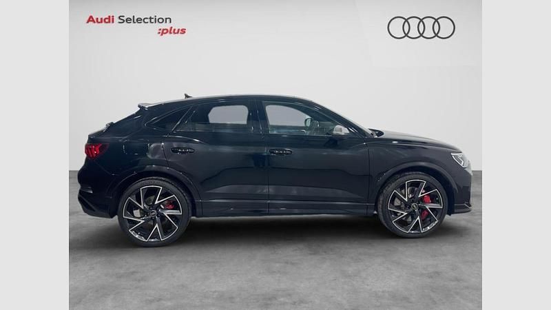 Usado Audi RS Q3 400 CV (294 kW) 2023 Negro mitos (metalizado) SUV
