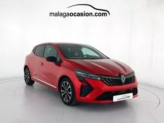 Rojo Usado 2023 Renault Clio V Techno Berlina | 14.972 € (Buen precio) - Imagen 1/4