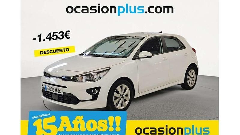 Blanco Usado 2023 Kia Rio Utilitario | 14.537 € (Precio justo) - Imagen 1/4