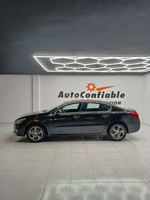 Usado Peugeot 508 Style 114 CV (83 kW) 2014 Negro Berlina