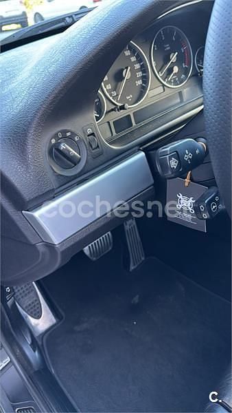 Negro Usado 2002 BMW 530 Exclusive Familiar | 5400 € (Un poco caro) - Imagen 1/3