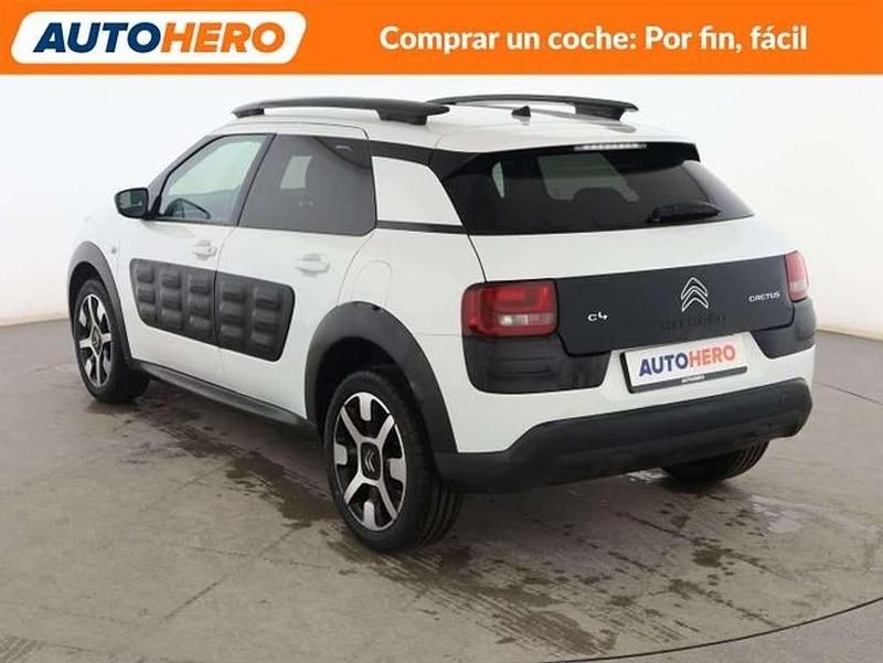 Usado Citroën C4 Cactus Feel 82 CV (60 kW) 2016 Blanco Utilitario