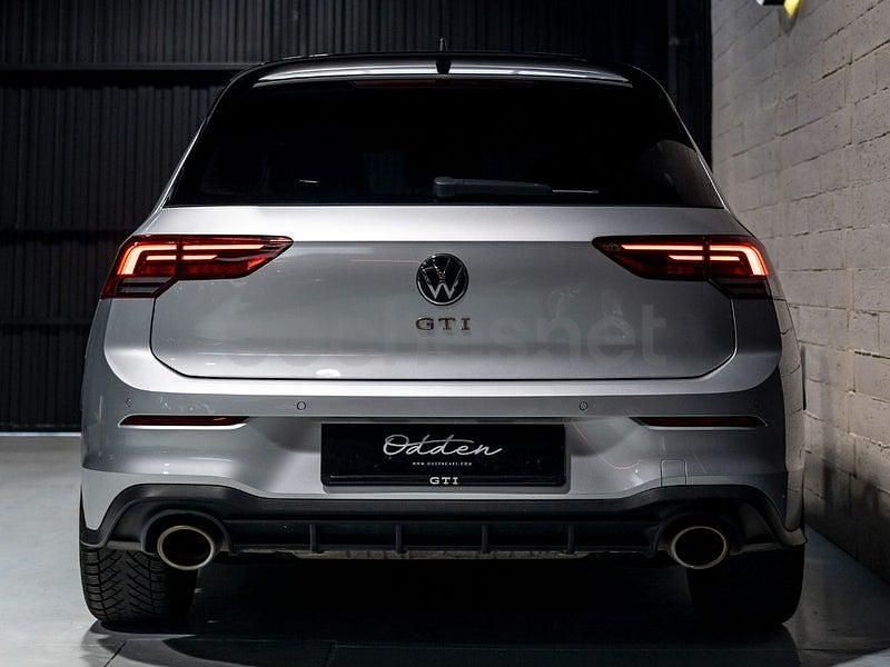 Usado VW Golf VII GTI Clubsport 301 CV (221 kW) 2021 Gris / plata Utilitario