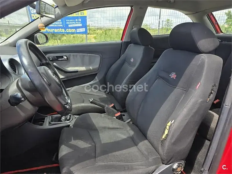 Usado Seat Ibiza FR 130 CV (95 kW) 2007 Rojo Utilitario
