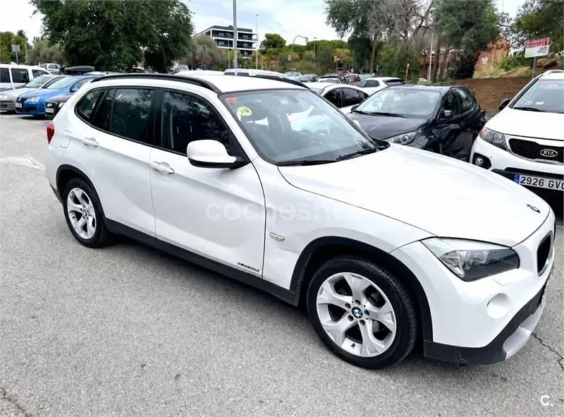 Usado BMW X1 143 CV (105 kW) 2011 Blanco SUV