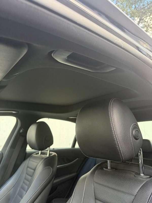 Usado Mercedes E300 306 CV (225 kW) 2021 Negro Berlina