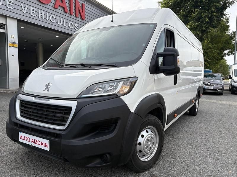 Blanco Usado 2018 Peugeot Boxer Van | 19.990 € (Caro) - Imagen 1/4