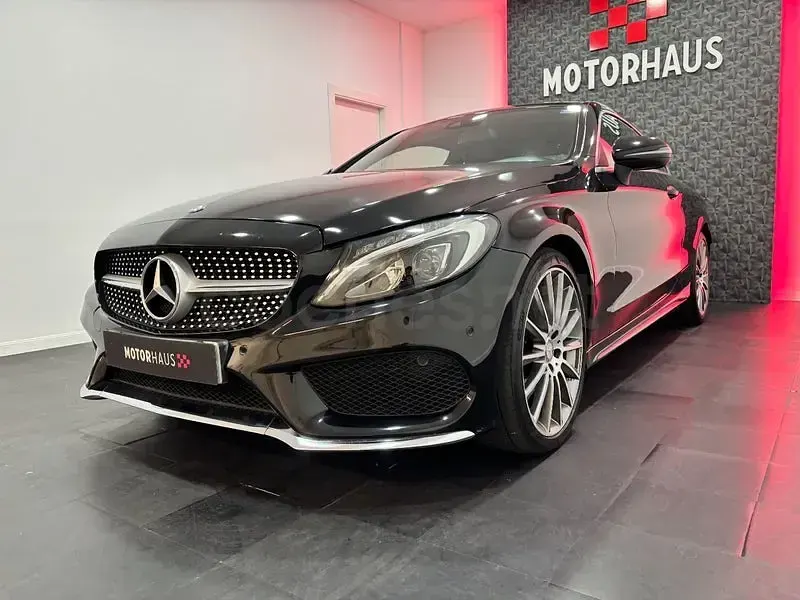 Usado Mercedes C220 170 CV (125 kW) 2016 Negro Coupe