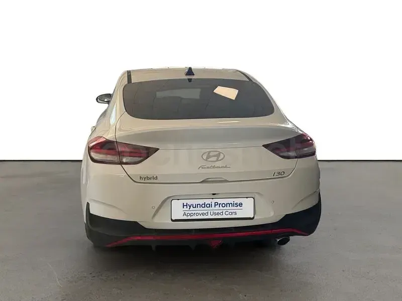 Usado Hyundai i30 N Line 140 CV (102 kW) 2026 Blanco Berlina