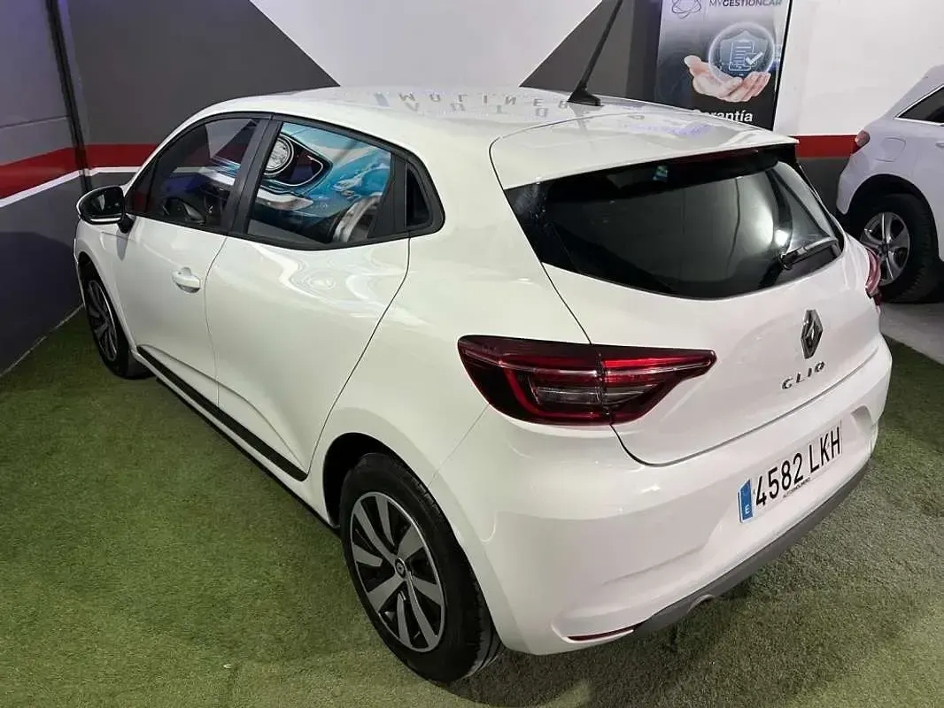 Usado Renault Clio Business 86 CV (63 kW) 2020 Blanco Utilitario