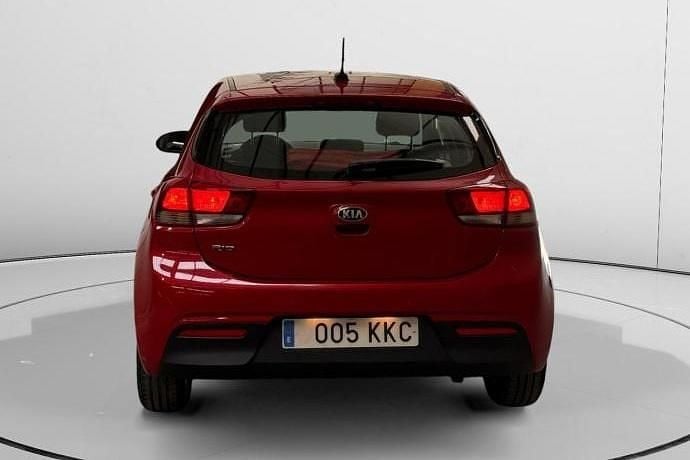 Usado Kia Rio 84 CV (61 kW) 2018