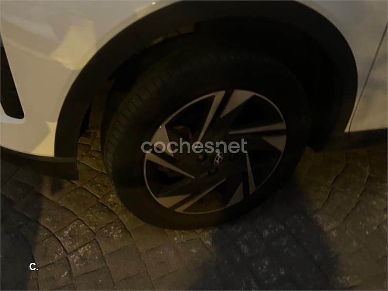 Usado Hyundai Bayon 84 CV (61 kW) 2022 Blanco SUV