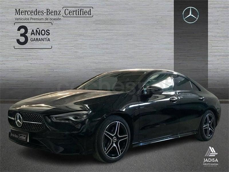 Usado Mercedes CLA200 163 CV (119 kW) 2025 Negro Berlina