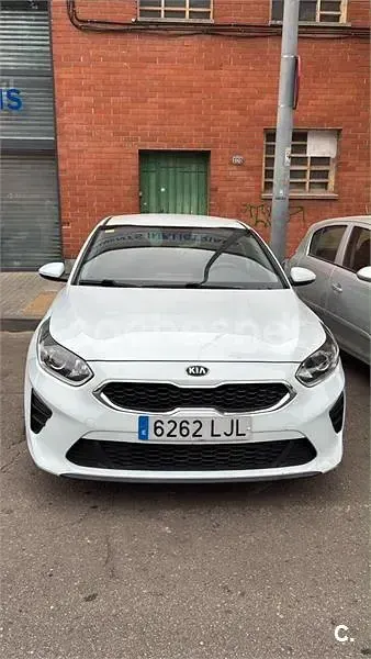 Usado Kia Ceed 100 CV (73 kW) 2020 Blanco Utilitario