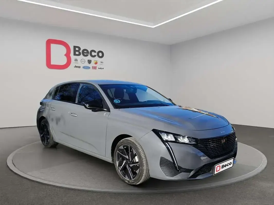 Usado Peugeot 308 Allure 131 CV (96 kW) 2024 Gris Berlina