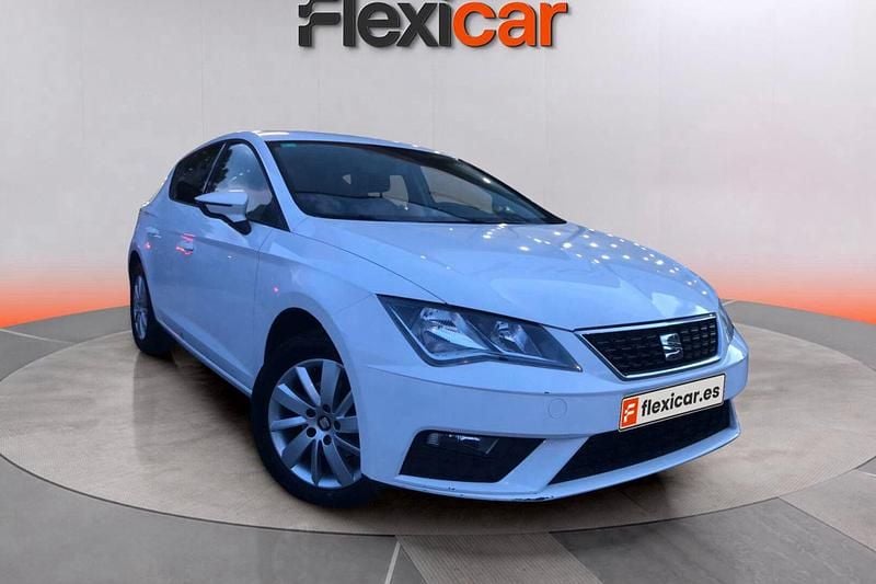 Blanco Usado 2019 Seat Leon Reference Berlina | 11.490 € (Super precio) - Imagen 1/4