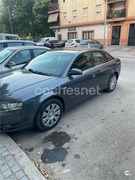 Negro Usado 2007 Audi A4 Familiar | 5000 € (Buen precio) - Imagen 1/4