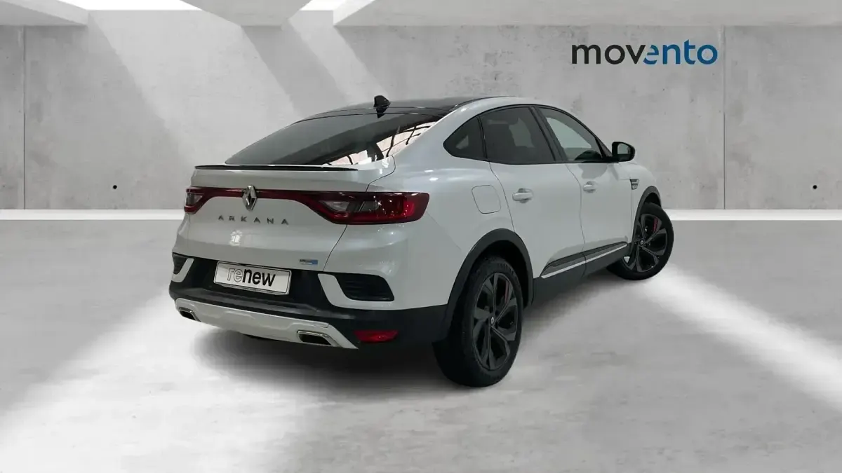 Usado Renault Arkana RS Line 145 CV (106 kW) 2022 Blanco SUV