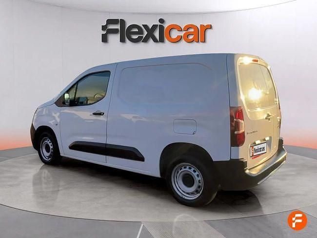 Usado Citroën Berlingo 105 CV (77 kW) 2020 Blanco Monovolumen
