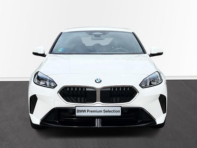 Usado BMW 120 Comfort Edition 178 CV (130 kW) 2024 Utilitario
