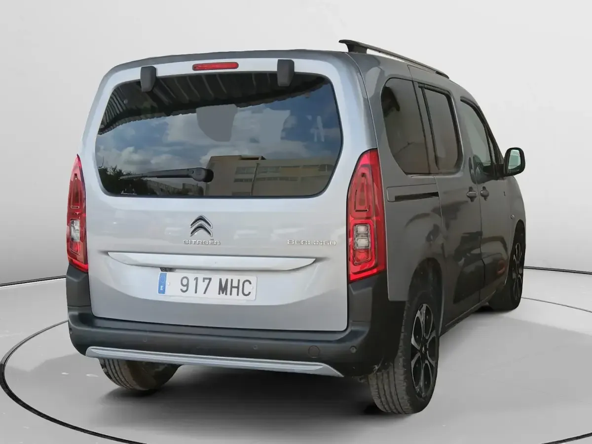 Usado Citroën Berlingo Shine 102 CV (75 kW) 2023 Monovolumen