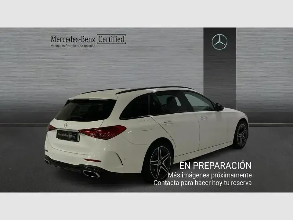 Käytetty Mercedes C300e 313 HP (230 kW) 2022 Valkoinen Farmari