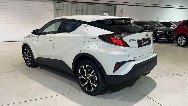 Usado Toyota C-HR Advance 122 CV (89 kW) 2021 Blanco SUV