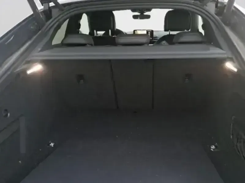 Käytetty Audi A5 Sportback S-Line 204 HP (150 kW) 2021 Musta Viistoperä