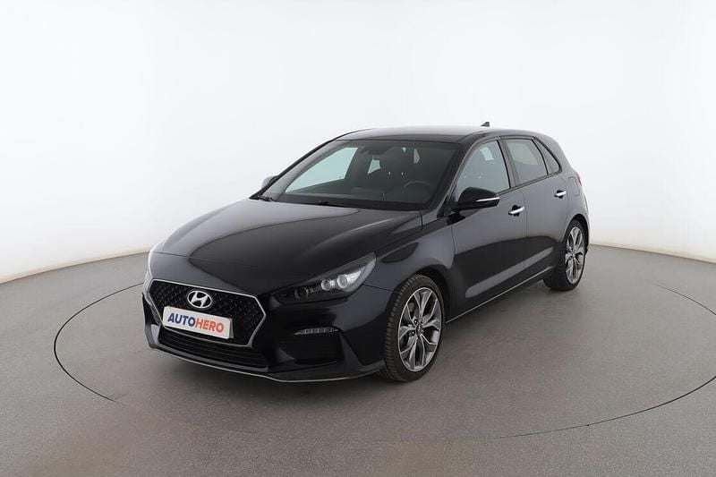 Negro Usado 2018 Hyundai i30 N Line Utilitario | 17.299 € (Precio justo) - Imagen 1/3
