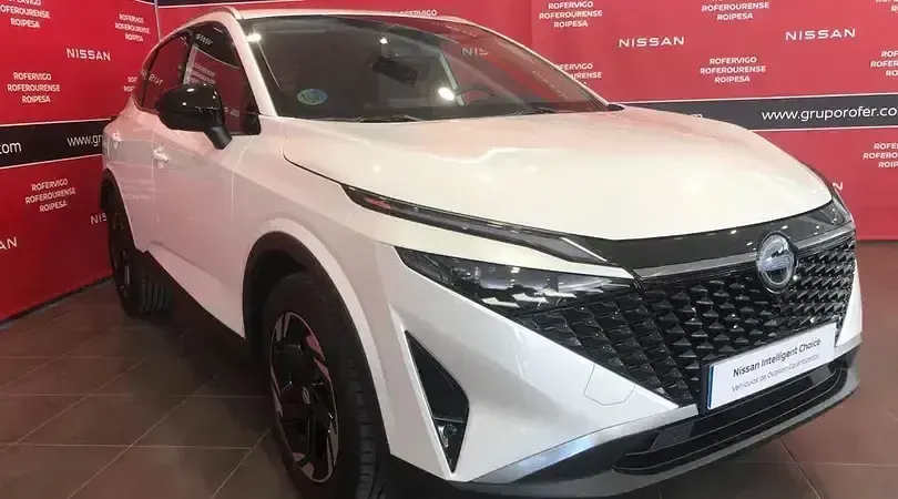Usado Nissan Qashqai N-Connecta 140 CV (102 kW) 2025 Kori white SUV