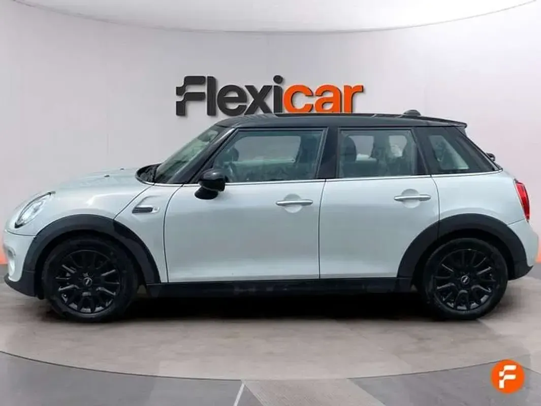 Usado Mini Cooper 136 CV (100 kW) 2018 Gris Utilitario